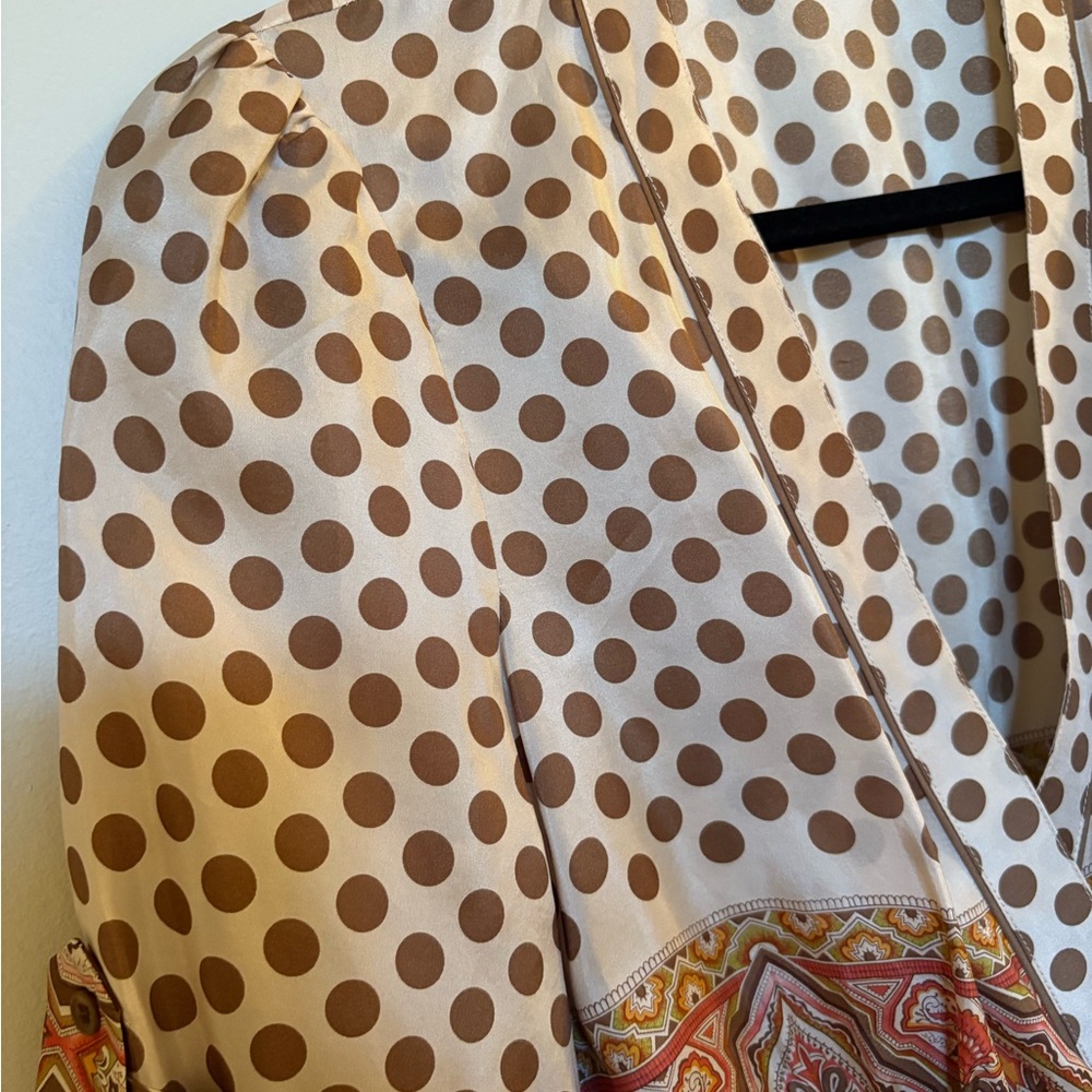 BCBG MaxAzria Beige Silk Top - Picture 2 of 8